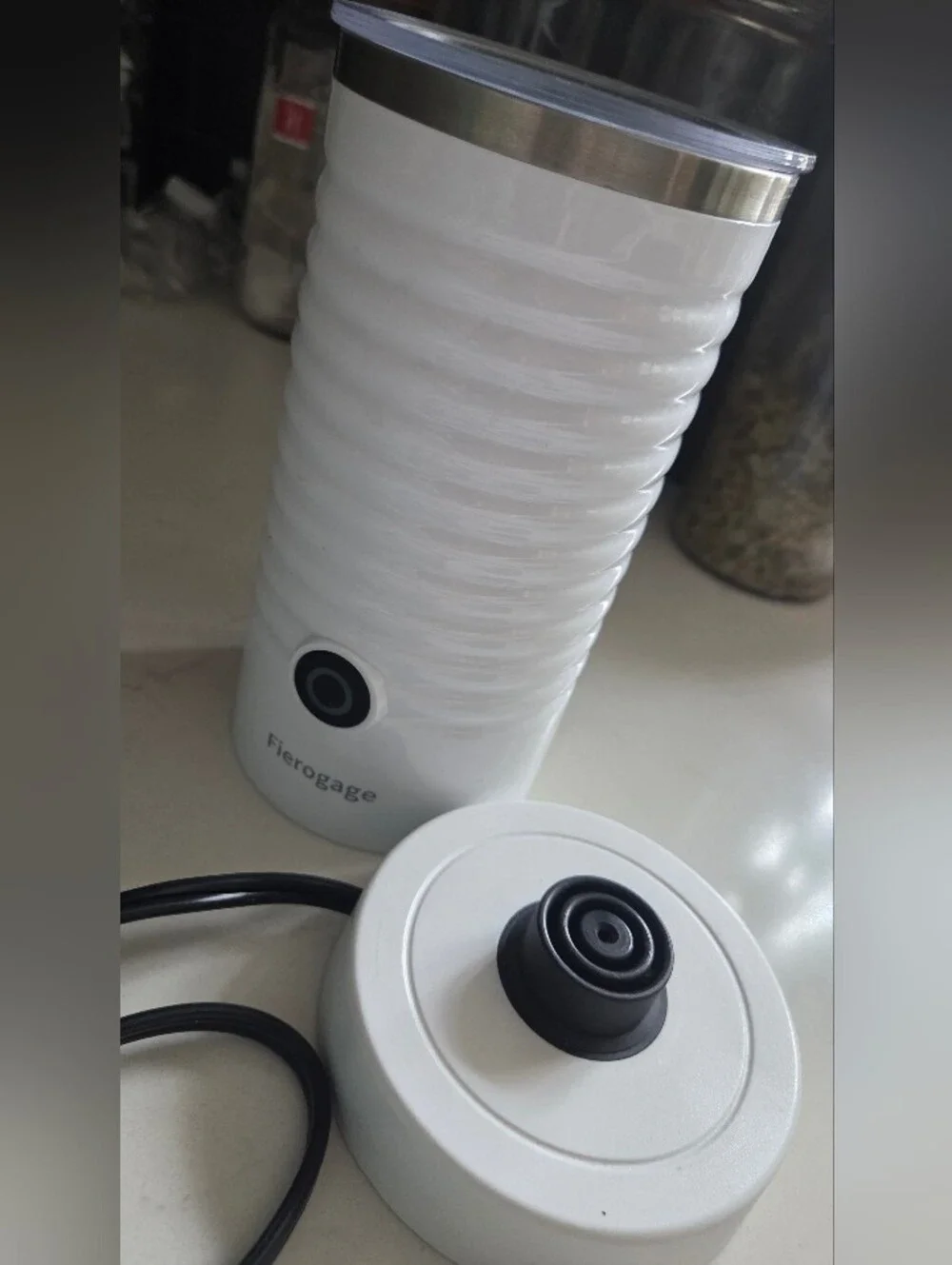Fierogage White Electric Milk Frother with Removable Base